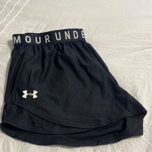 NWOT Under Armour Women’s Sorts
